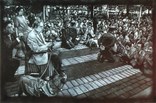 В Ханое проходит выставка графики АСЕАН 2012